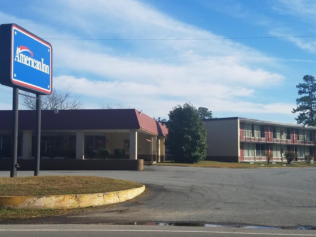 American Inn Skippers/Emporia Area Exterior foto